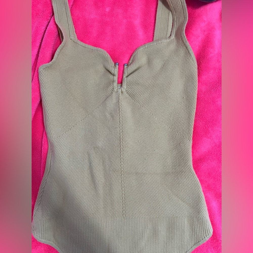 NWOT ABERCROMBIE AND FITCH BODYSUIT